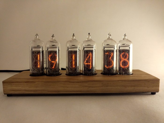 Корпус для часов Nixie clock на ЧПУ станке - Моё, Подарки, Часы, Nixie clock, Стиль, Древесина, Лампа, Длиннопост