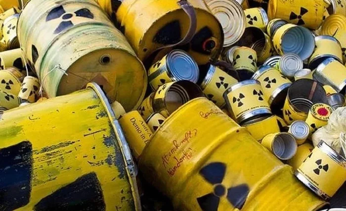 The second train with 600 tons of radioactive waste left for Russia from Germany - Nuclear waste, Cancer and oncology, A train
