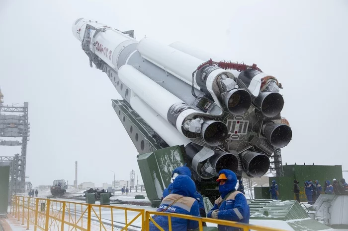 Live broadcast of the launch of the Proton-M launch vehicle with the Elektro-L satellite No. 3 - Roscosmos, Proton-m, Space, Baikonur, Satellite, Hydrometeorological center, Longpost