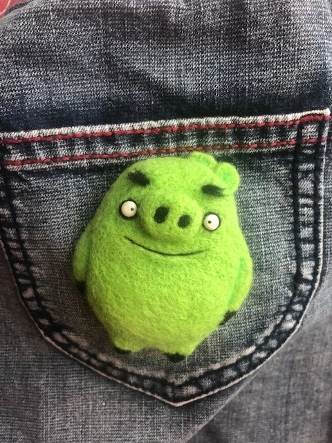 Dedicated to Angry birds lovers:))) - My, Angry Birds, Needlework without process, Brooch, Pig, Cartoons, Milota, Games, Longpost