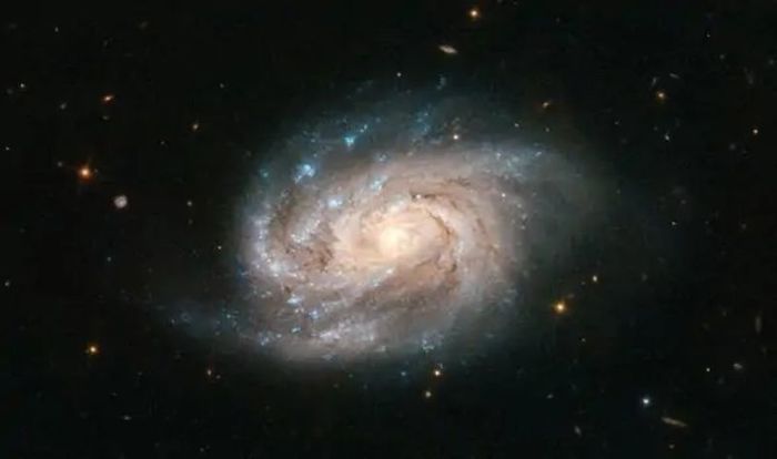 The Hubble telescope captured a galaxy similar to the Milky Way - Milky Way, Hubble telescope, Space, The science