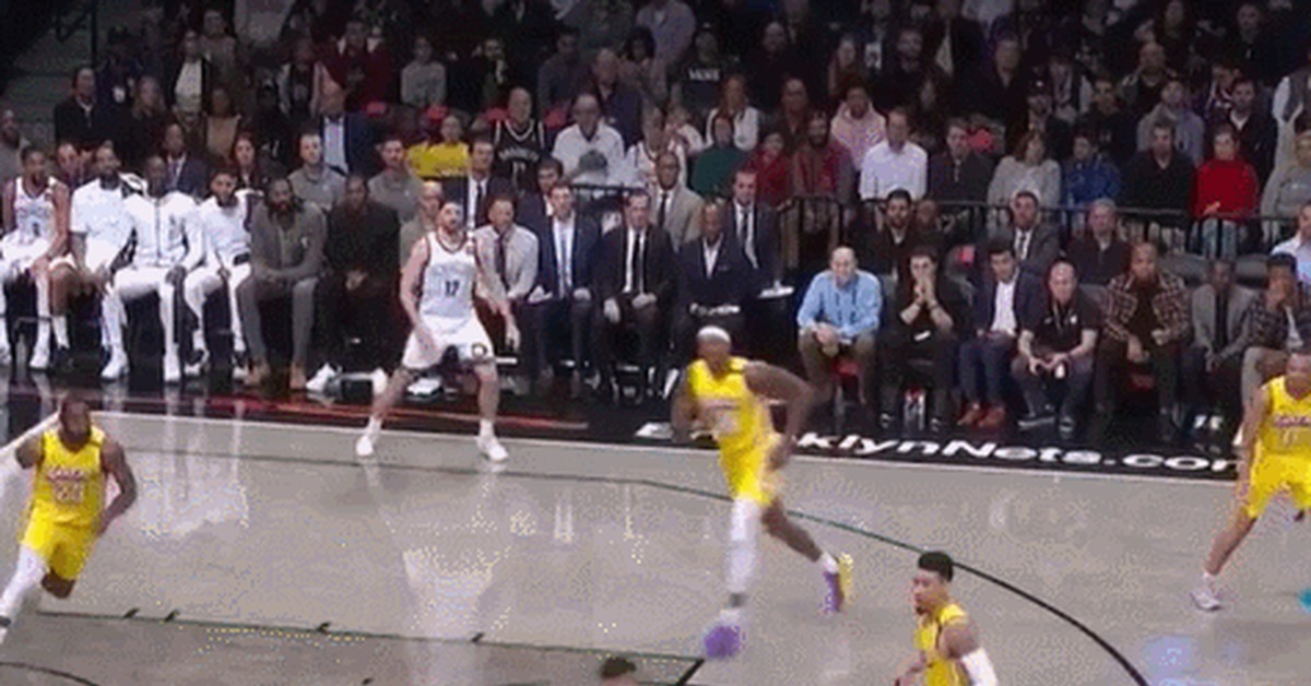 Anthony Davis can't be stopped that easily! - Sport, Basketball, NBA, Anthony Davis, Three-point, GIF