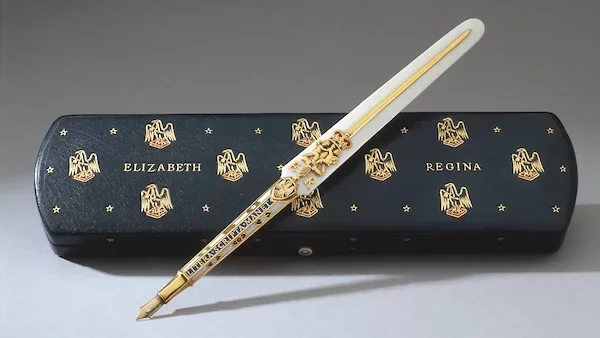 How the world learned to write with a pen - Longpost, Interesting, History (science), Letter, Ball pen, Feather