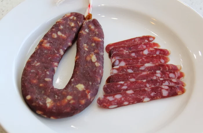 Wrong sujuk - My, Meat, Sausage, Sujuk, Recipe, Raw dried meat, Craft, Longpost, Insulating tape