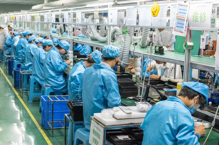 How smartphones are made in China - My, Factory, Factory, Production, China, Celestial, Electronics, Гаджеты, Smartphone, Video, Longpost