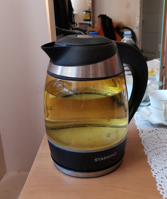 Не самый лучший выбор цвета стекла для чайника