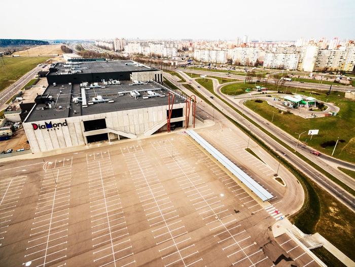 Brutalist shopping center in Minsk - My, Architecture, Shopping center, Retail, Minsk, Longpost