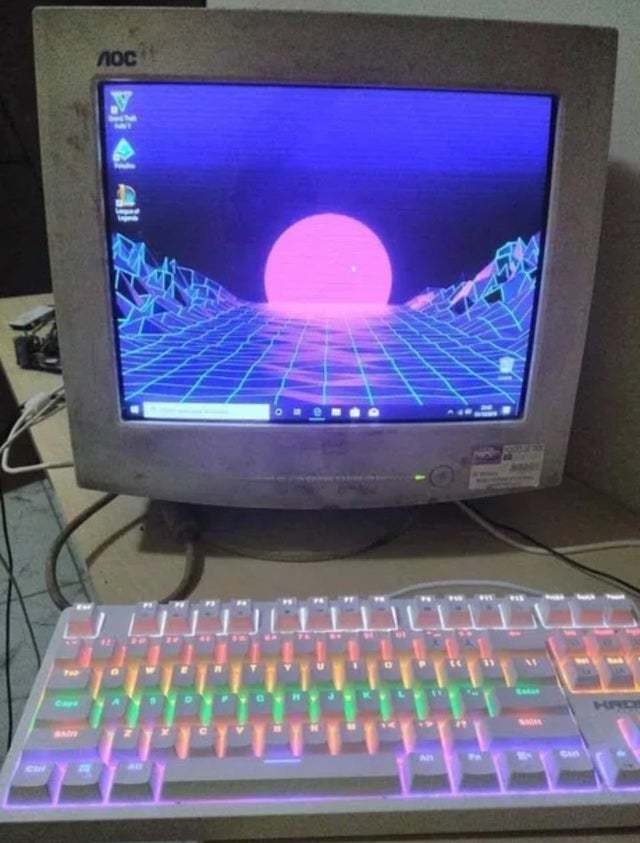 Retrouve - Rave, Computer, The photo, Retro