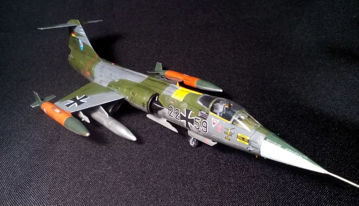 Manned rocket. Lockheed F-104G Starfighter - My, Stand modeling, Aircraft modeling, Prefabricated model, Fighter, Starfighter, Lockheed, Starfighter, Airbrushing, Longpost