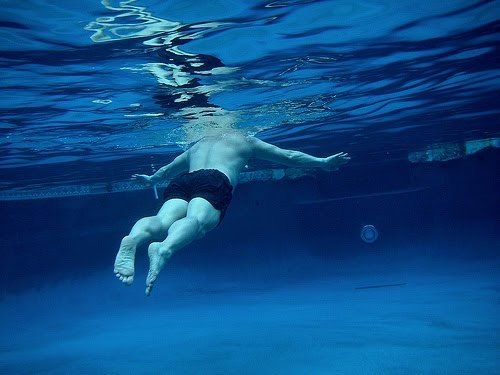 Плавание после 30 лет или почему вам не надо идти в бассейн Бассейн, Тренер, Длиннопост, Тренировка, Плавание