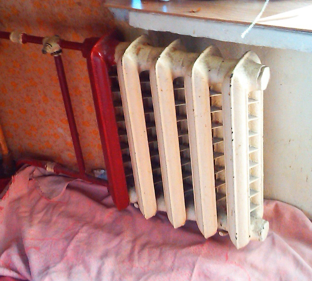 The simplest dryer for a heating radiator. Polypropylene - My, Heater radiator, With your own hands, Kitchen, Dryer, Polypropylene, Longpost
