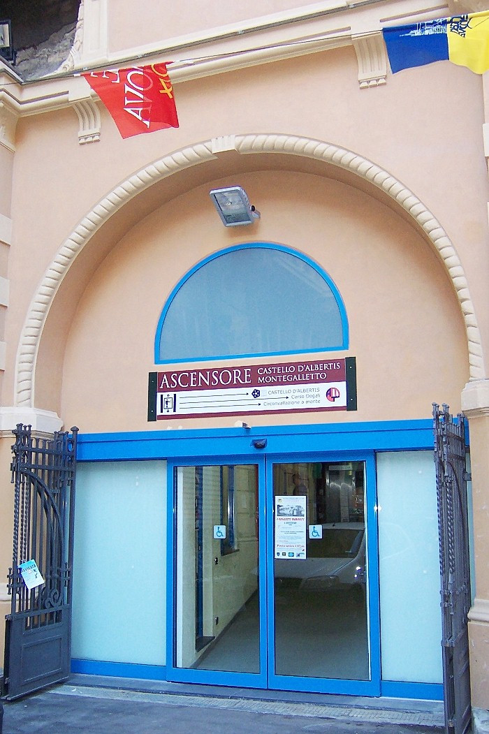 A unique combination of elevator and funicular - Funicular, Elevator, Italy, Genoa, Longpost, Video