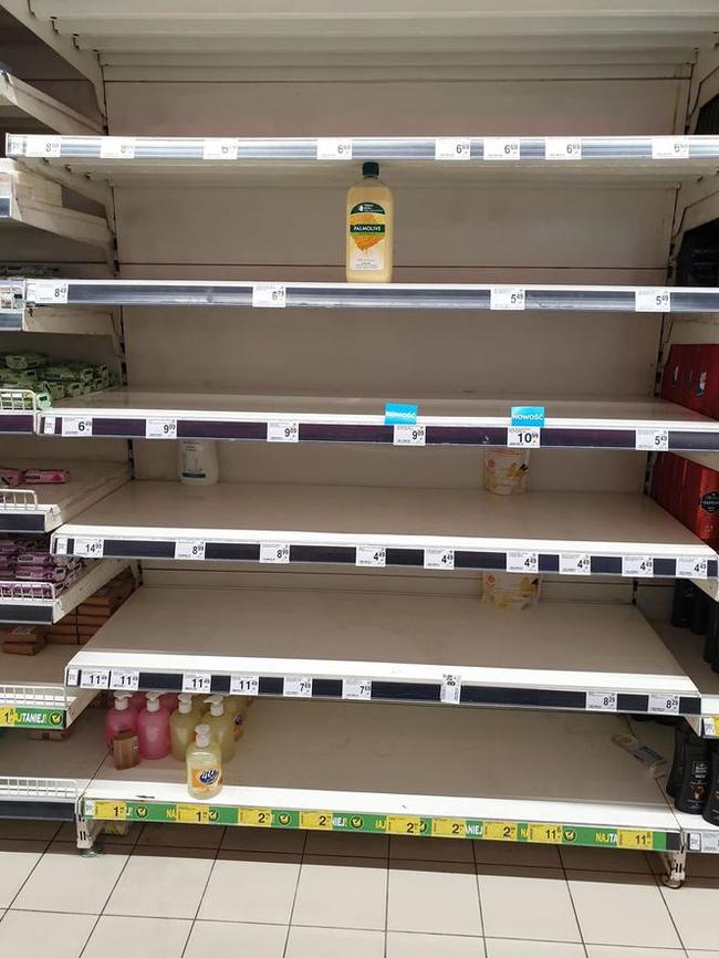 Store shelves are empty, social institutions are closing: what is happening in Poland due to coronavirus - Coronavirus, Poland, Longpost