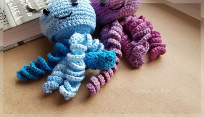 It's time to go to sea - My, Needlework, Knitting, Crochet, Hobby, Sea, Vacation, Keychain, Longpost, Jellyfish