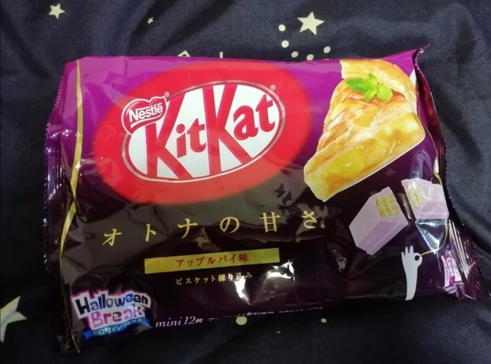 KitKat apple pie flavor - My, Japan, Sweets, Yummy, Kitkat, Pie, Apples