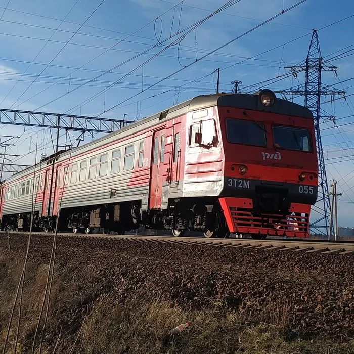 ET2M near Podrezkovo - My, Train, Russia