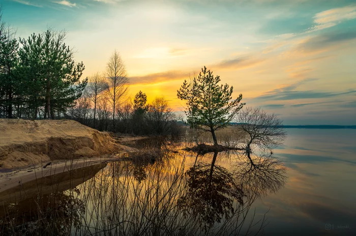 Sunset on the coast - My, Sunset, Landscape, Lake, Reflection, Evening, The photo, beauty of nature