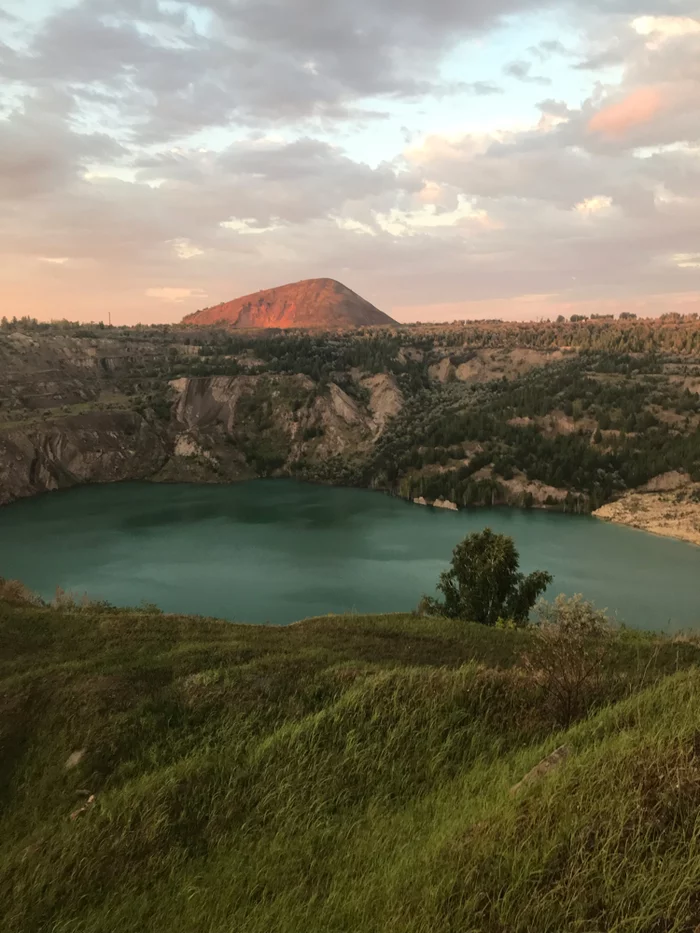 Quarry of the Kulyarskaya mine in the Chelyabinsk region - My, Career, Incision, Abandoned, Southern Urals, Nature, Chelyabinsk region, Mine, Tourism, Longpost