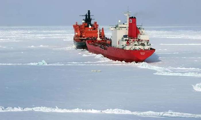 Rescue from ice captivity: nuclear-powered icebreakers escorted an emergency tanker - Atomflot, Icebreaker, Tanker, Rosatom, North, Longpost