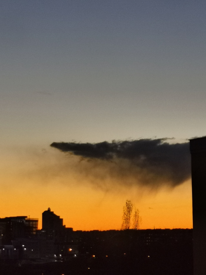 Странный снег