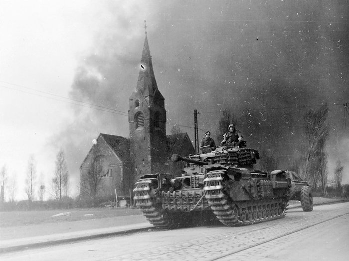 ЧЕРЧИЛЛ КРОКОДИЛ