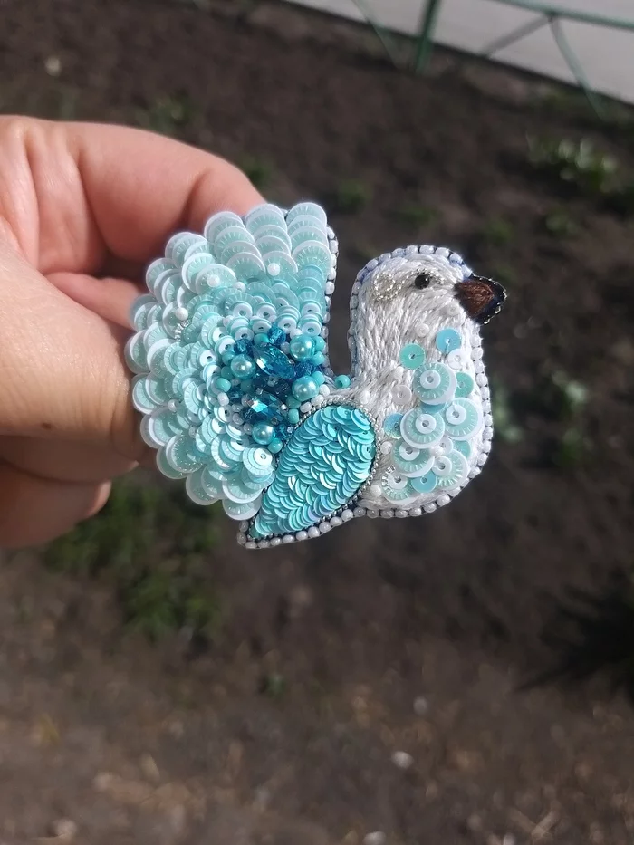 Handmade brooch Bird - My, Brooch, Needlework without process, Beads, Accessories, Handmade, Longpost