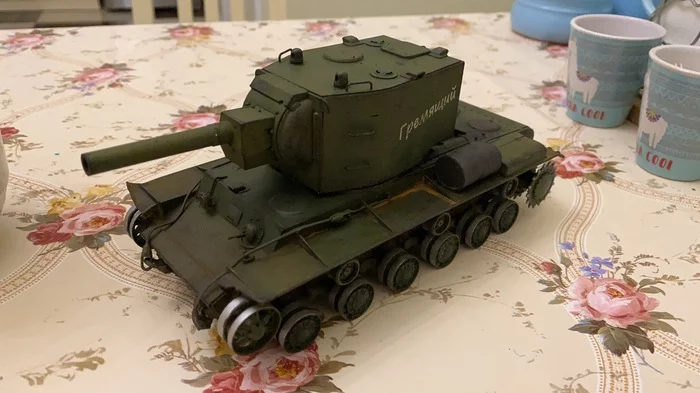 KV-2 in scale 1:35 - Part 2 - My, Kv-2, Scale 1:35, Process, Tanks, Painting, Assembly, Modeling, Longpost, Zvezda