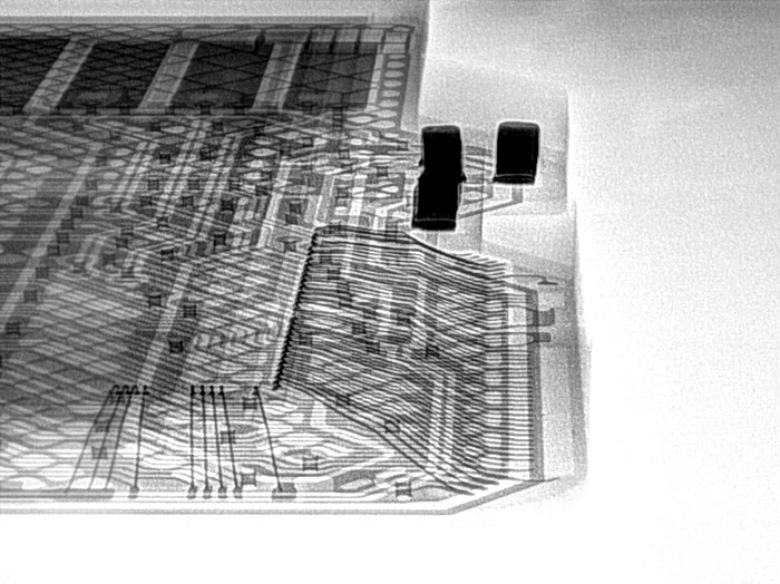 MicroSD карта под рентгеном Рентгеновские снимки, Рентген, Сим-Карта, Бутерброд, Сообщество ремонтеров, Радио, Доработка, Длиннопост