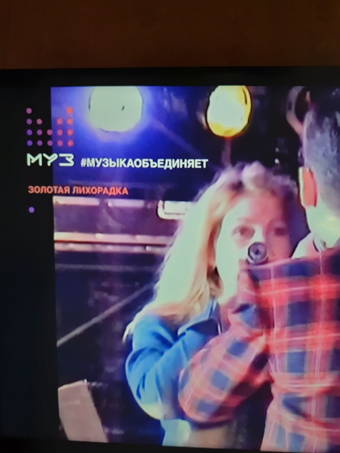 А муз тв под утро 10 мая не так и плох ...