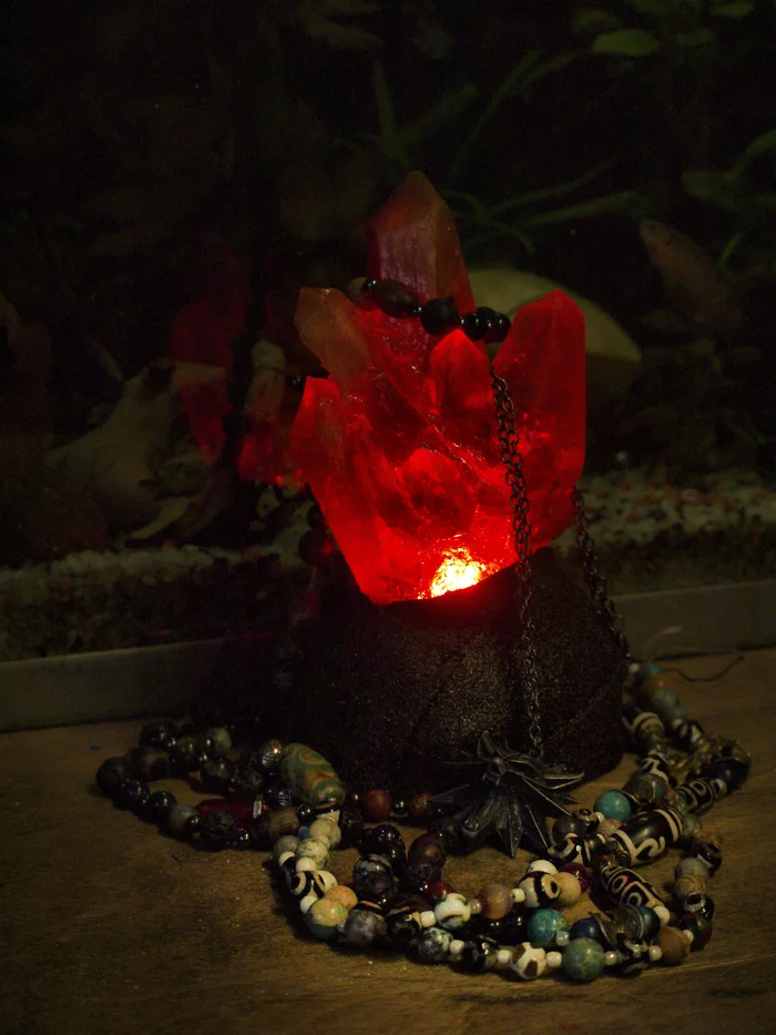 Red table night light - My, Kai Yara, Resin casting, Crystals, Polyester, Night light, Lamp, Craft, Longpost