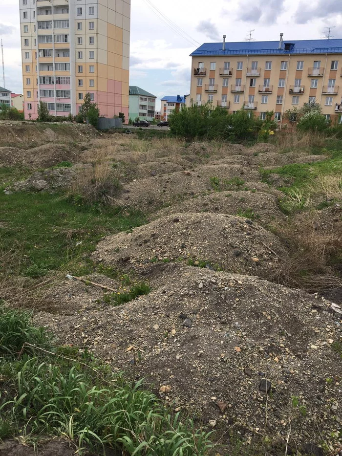 Residents of the city of Shadrinsk went on a picket against the disposal of waste by the Tekhnokeramika plant in the residential sector! - My, Garbage, Polygon, Ural, Ecology, Negative, Politics, Video, Longpost