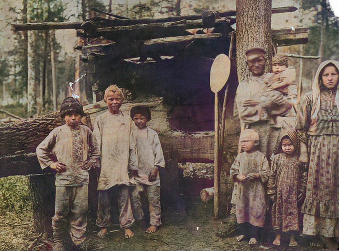 Как жил простой народ в Царской России. Колоризация дореволюционных ч/б фотографий Колоризация, Фотография, Российская империя, История России, Неравенство, Длиннопост Как жил простой народ в Царской России. Колоризация дореволюционных ч/б фотографий Колоризация, Фотография, Российская империя, История России, Неравенство, Длиннопост