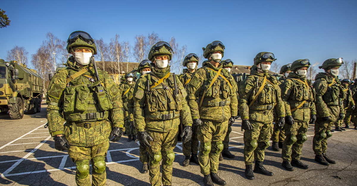 Российские войска. Российская армия. Армия РФ. Военнослужащий Российской армии. Солдат армии России.