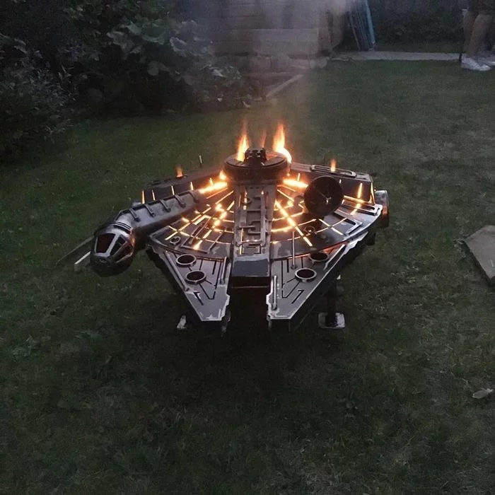 Hiking option - Star Wars, Fire, Millennium falcon, B-B-Q