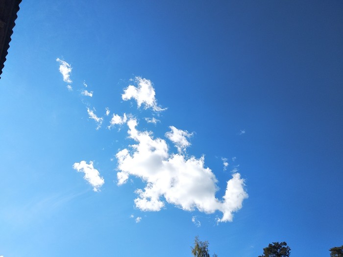 Not Vladivostok, but we’re striving, it seems - My, Weather, Comparison, Clouds