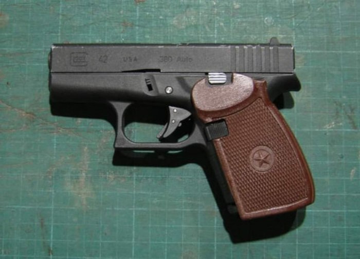    ,       Glock