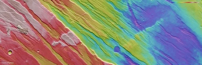 Fractures of the Red Planet through the eyes of Mars Expresss - Space, Mars Express, The photo, Landscape, Longpost, Mars