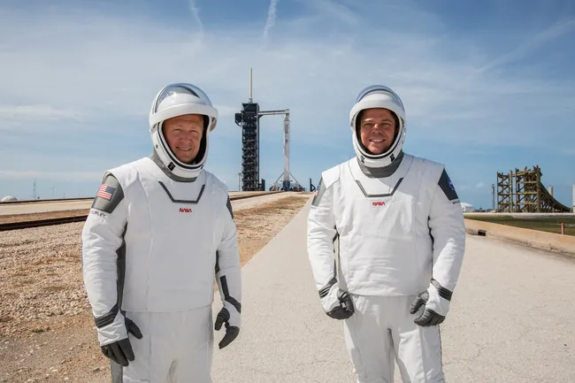 Crew Dragon will deliver astronauts to the ISS. This is a historic event. It's time to talk about how SpaceX is winning the space race. - Space, Dragon 2, Events, Spacex, Atlantis, Video, Longpost