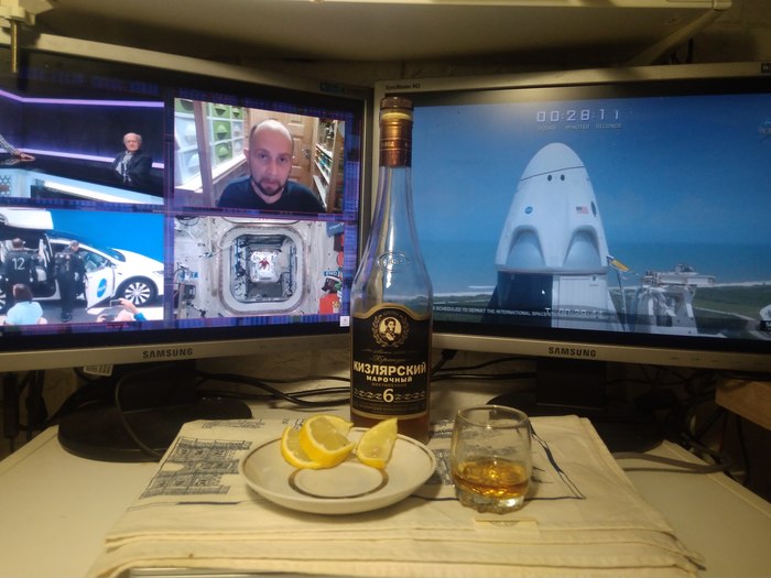    Falcon 9, SpaceX, 