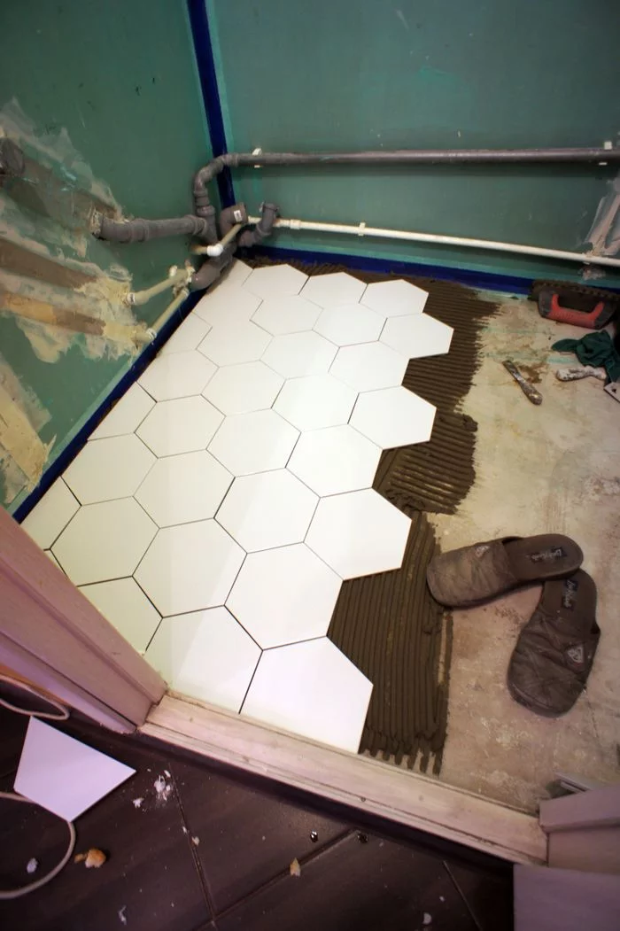 Bathroom renovation, super-economy option (crisis, post-Covid) - My, Bathroom renovation, Krasnoyarsk, Courage and not dementia, Longpost
