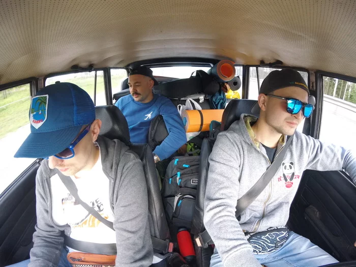 Летом 2019 года я с пацанами купил Жигули Четверку за 19 тысяч и поехал на ней в Лиссабон Путешествия, Путешествие в Европу, Длиннопост, Жигули, Автопутешествие