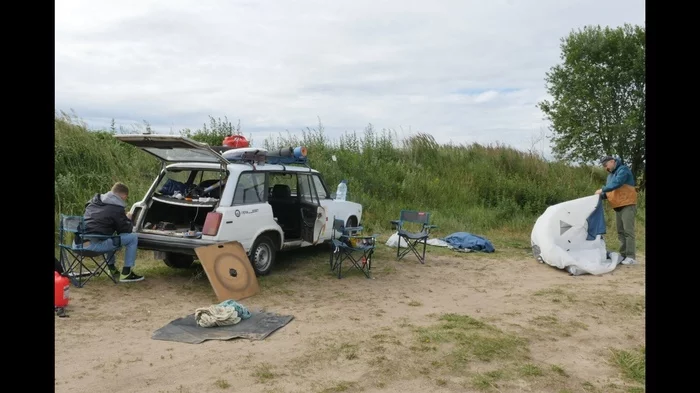 Летом 2019 года я с пацанами купил Жигули Четверку за 19 тысяч и поехал на ней в Лиссабон Путешествия, Путешествие в Европу, Длиннопост, Жигули, Автопутешествие