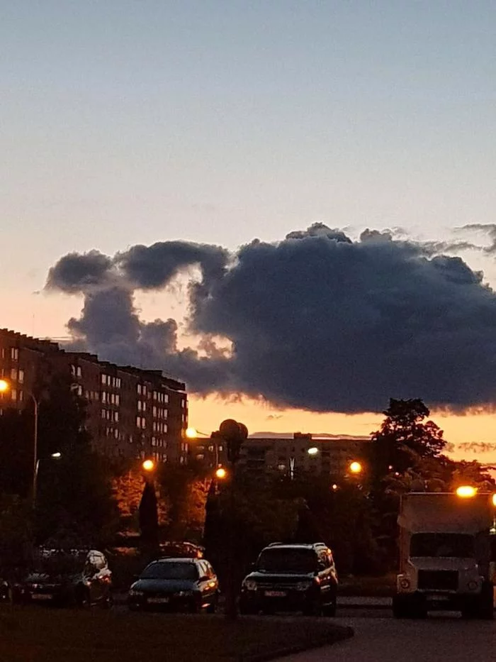 A dog-shaped cloud...or a dog-shaped space? - My, Dog, Clouds, Interesting