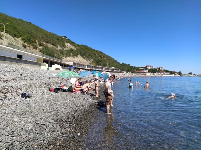 First Sunday of summer in Novorossiysk - My, Novorossiysk, Sea, Beach, Summer, wide beam