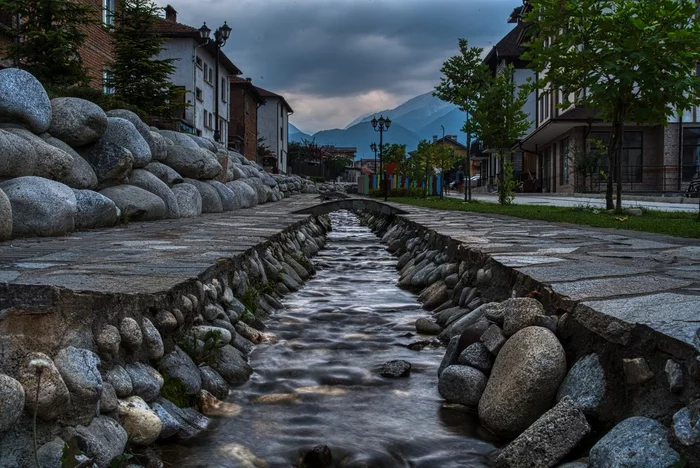 Mountain river in a small town - My, Mountain river, Town, The mountains, Sky, Pavement, Water, House