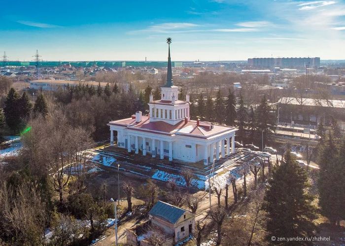 Архитектура СССР: мемориальный вокзал (платформа Ленинская) музея-усадьбы «Горки Ленинские» - Горки ленинские, СССР, Архитектура, Длиннопост