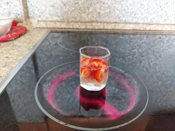 Варенье в условиях однушки в Москве. Пробник Варенье, Земляника, Домашнее, Видео, Длиннопост