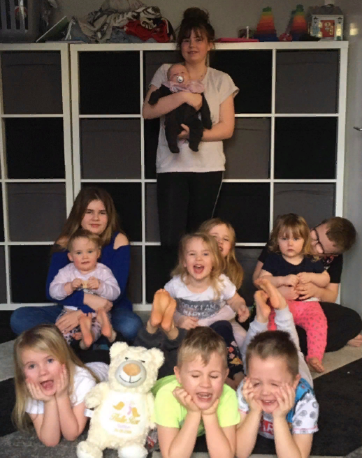 A 30-year-old girl became a mother of eleven children and shared a life hack - Parents, Parents and children, The large family, Manage, Life hack, Longpost