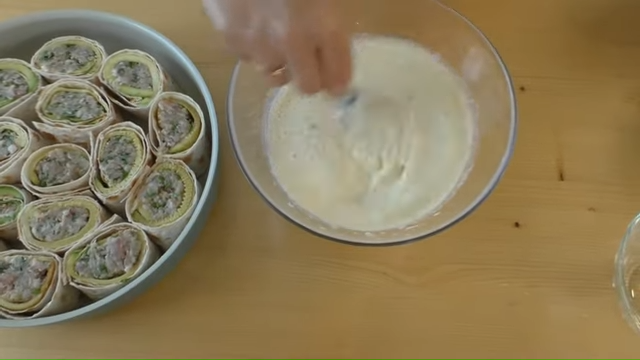 An Armenian neighbor taught me how to make a unique lavash pie - My, Cooking, Pita, Culinary minced meat, Zucchini, Recipe, Food, Other cuisine, Video, Longpost, Video recipe