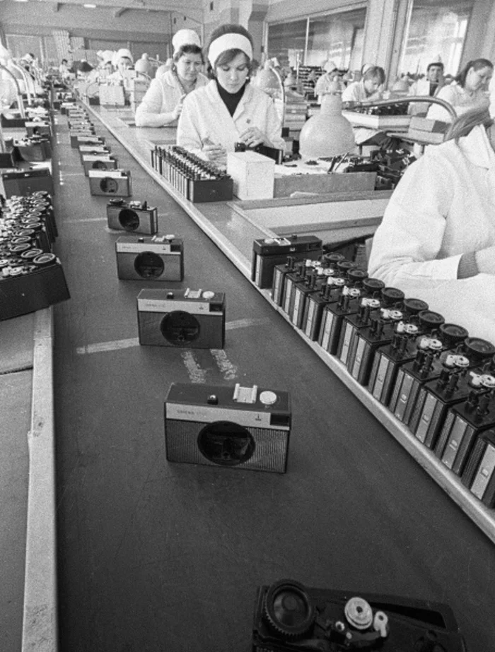 On the LOMO conveyor, 1975 - Camera, The photo, the USSR, Retro, Nostalgia, Story, Production, Film